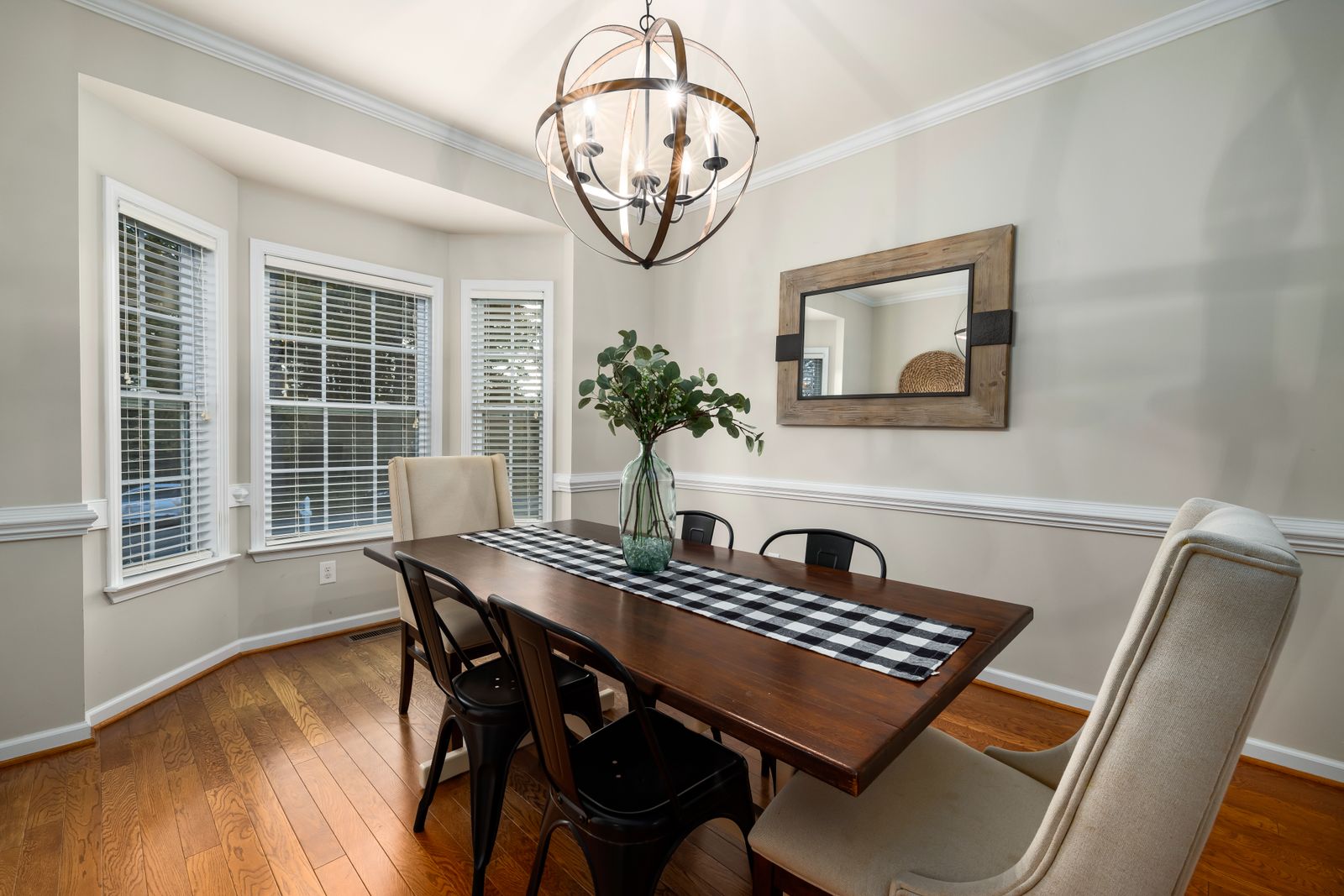 Solstice Dining Table